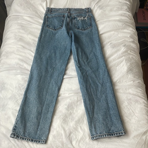 Revice - Picture 3 of 3